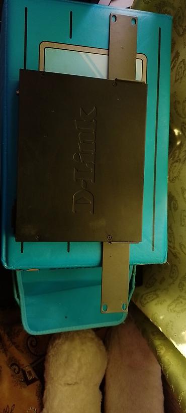 Modemlər və şəbəkə avadanlıqları: D-Link xStack DES-3200-10 idarəolunan switch - Model: DES-3200-10 — 6