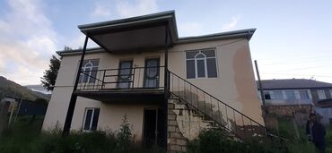 снять дом в азербайджане: 3 otaqlı, 168 kv. m, Yeni təmirli