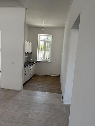 Продажа коттеджей и домов: 5 комнат, 130 м², 4 соток, Бишкек, Оскон-ордо ж/м Собственник — 26