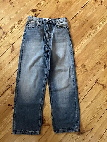 cins walvar: Bershka jeans Size: 34 (european 28) Condition: New Price: 20 AZN — 1