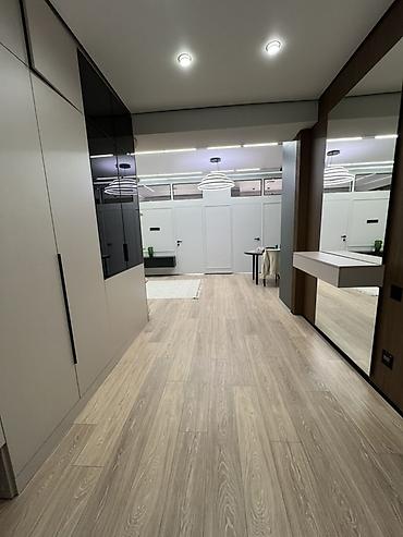 Гарнитуры для прихожей: 🔥 Продаётся уютная 2-комнатная квартира площадью 63 м² 📍 В престижной — 2