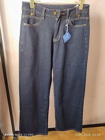 Джинсы: Женские джинсы из плотного денима, несколько вариантов кроя и — 7