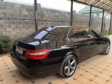 mers 212: Mercedes-Benz : 2011 г., 2 л, Автомат, Бензин, Седан — 3
