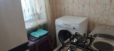 Uzunmüddətli kirayə mənzillər: Sumqayıt 2 ci mkr 5.4 m də 2 otaqlı zəif təmirli mənzil kirayə -da lalafo.az — 8 Uzunmüddətli kirayə mənzillər: Sumqayıt 2 ci mkr 5.4 m də 2 otaqlı zəif təmirli mənzil kirayə — 8