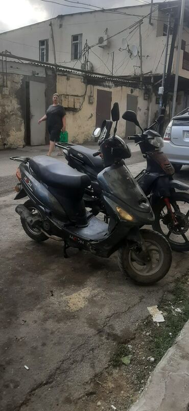semkir moped: - MOON, 80 sm3, 2015 il