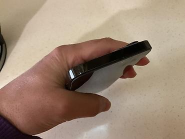 iphone plata: Graphite, Qırıq — 8