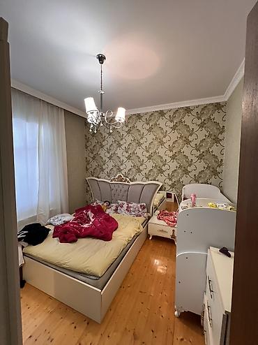 Həyət evləri və villalar: Binəqədi qəs. 3 otaqlı, 90 kv. m — 4