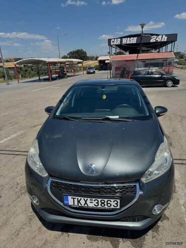 Transport: Peugeot 208: 1.2 l | 2013 year 191000 km. Hatchback