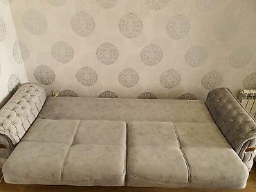 divan kafe: Açılıb-yığılan 3 nəfərlik divan satılır. Divan açıldıqda geniş yatacaq — 5