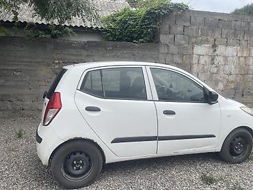 кия джойс: Hyundai i10: 2009 г., 1.1 л, Механика, Бензин, Хэтчбэк — 1