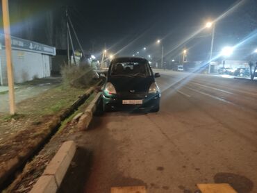 Toyota: Toyota Yaris Verso: 2001 г., 1.3 л, Механика, Бензин, Хэтчбэк — 8