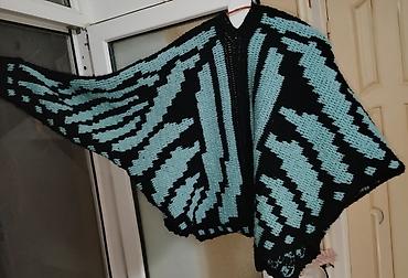 koyneye sekil vurmaq: Trend kəpənək jaket - Model: geniş “kəpənək” silueti ilə çiyindən — 2