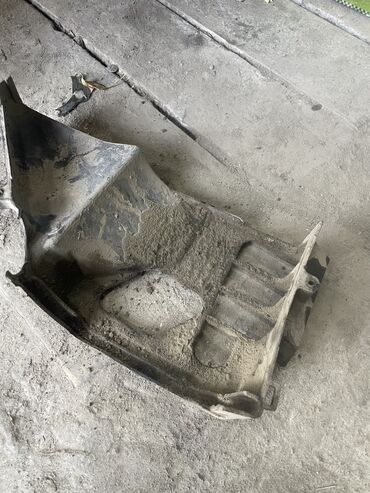 Мотозапчасти и аксессуары: Багажник — 19