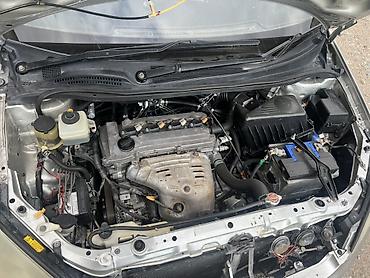 2106 фара: Toyota Ipsum: 2001 г., Автомат, Бензин, Минивэн — 4