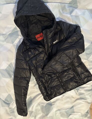 Winter jackets: Hugo Boss, M (EU 38)