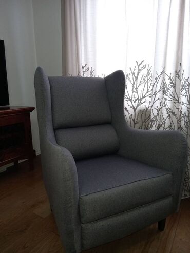 Fotelje: Fotelja je kao nova sve nenjano mebl sundjeri crsta stabilna.cena je na lalafo.rs — 4 Fotelje: Fotelja je kao nova sve nenjano mebl sundjeri crsta stabilna.cena je — 4