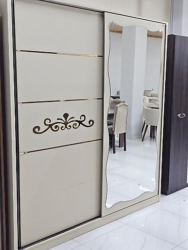 asilqan 58 azn: *Dolab satılır* Qiymet 270 Azn *Çatdırılma pulsuzdur* Eni 2. Metır — 1