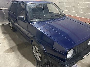 Volkswagen: Volkswagen Golf: 1990 г., 1.8 л, Механика, Бензин, Хэтчбэк — 2