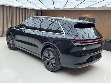 lixian: Lixiang L6: 2024 г., 1.5 л, Автомат, Гибрид, Кроссовер — 6