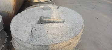 Железобетонные (ЖБИ) кольца для септика: Железобетонное (ЖБИ) кольцо для септика Размер: 110 x 90 x 8 см, Бесплатная установка, В розницу — 9