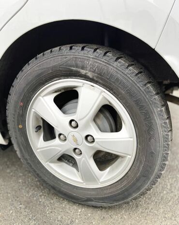 Chevrolet: Chevrolet Spark: 2018 г., 1 л, Вариатор, Бензин, Хэтчбэк — 18