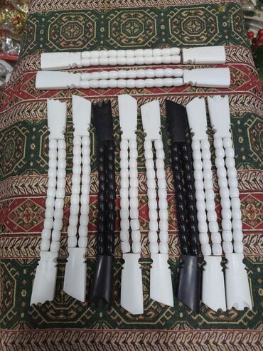 Şahmatlar: 1 ci şəkildəki nərd 25azn Şahmat və şaşki lövhəsi var Milli Faner — 26