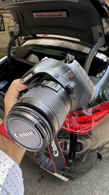 фотоаппарат canon цифровой: Canon Fotoaparat ideal veziyyet ustunde bahali Kart verilir adaptor