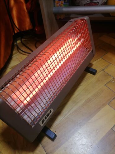 Kaloriferi: Grejalica Kvarcna mala FABA 1600w sa dva staklena grejača 
 Mirjevo — 9