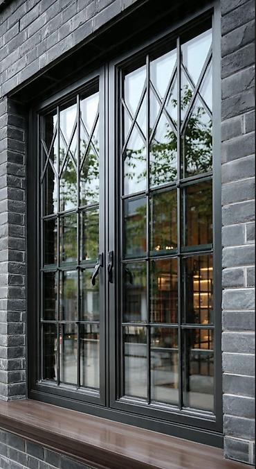 Готовые алюминиевые окна: Алюминиевые окна в темно‑сером профиле - Материал: теплый алюминиевый — 10