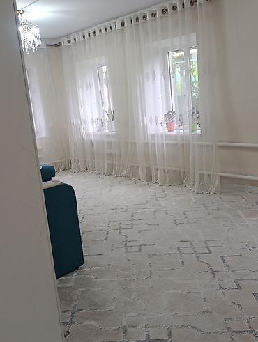 дом кут: Продаётся частный дом 90 квадратных метров, с участком. Участок 6.5 — 3