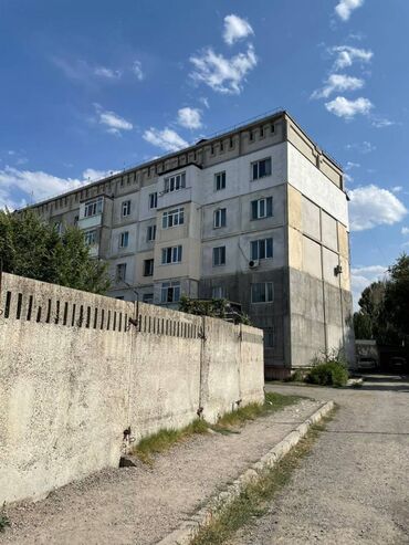 снять квартиру в константиновке без посредников: 1 комната, 40 м², 105 серия, 3 этаж, Евроремонт