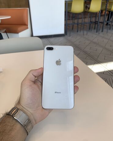 Apple iPhone: IPhone 8 Plus, 64 GB, Gümüşü, Barmaq izi, Simsiz şarj