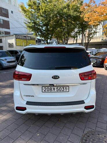 Kia: Kia Carnival: 2020 г., 2.2 л, Автомат, Дизель, Минивэн — 18
