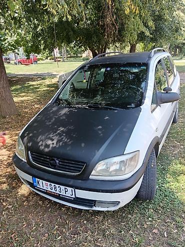 Opel: Opel Zafira A – sedmosed, bele boje, praktičan porodični MPV. Glavne — 1