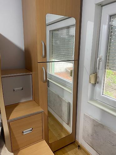 platneni ormar: Prodajem krevet na sprat, u top stanju, radjeno od duple iverice, abs — 8