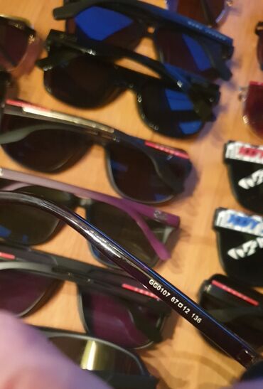Naočare: Naočare za sunce, Ray-Ban — 21