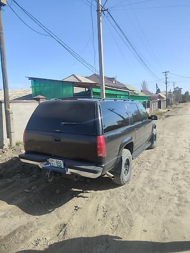 Унаа: Chevrolet Suburban: 2001 г., 5.7 л, Автомат, Газ, Жол тандабас — 4