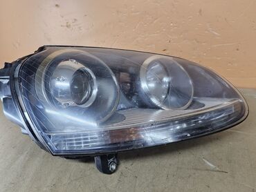 Передние фары: Передняя правая фара Volkswagen 2005 г., Б/у, Аналог — 3