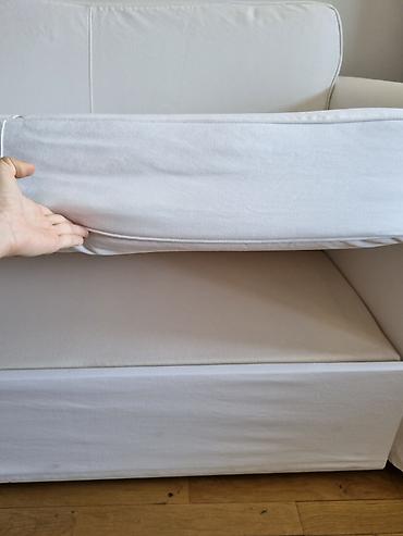 stalak za stvari: Ikea dvosed na rasklapanje (može se napraviti ležaj), sa navlakom od — 2