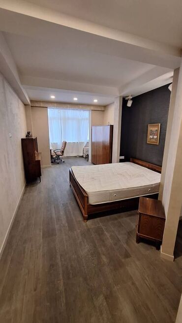 Uzunmüddətli kirayə mənzillər: Neftcilər metrosu Nazlı sarayın yanınında mənzil kirayə verilir — 2