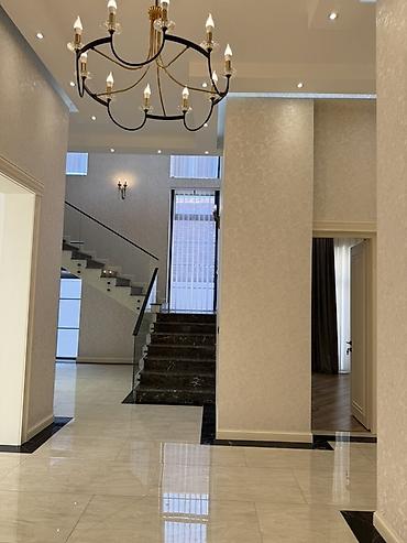 6 mikrorayon: 5 otaqlı, 216 kv. m, Yeni təmirli — 10