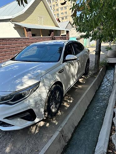 geely e5: Kia K5: 2018 г., 2 л, Автомат, Газ, Седан — 2