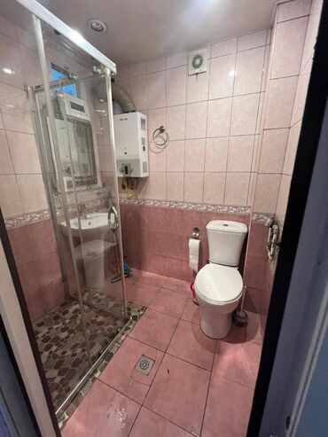 Uzunmüddətli kirayə mənzillər: Nərimanov metrosuna əyaq ilə 6 dəqiqə məsafədə 5 mərtəbəli binanın — 9