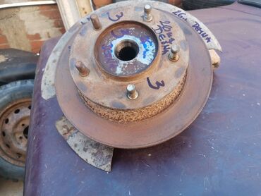 Auto delovi: Glavcina desnoga prednjeg tocka Lada 21214 Niva 26mm br.3. Polovna — 4