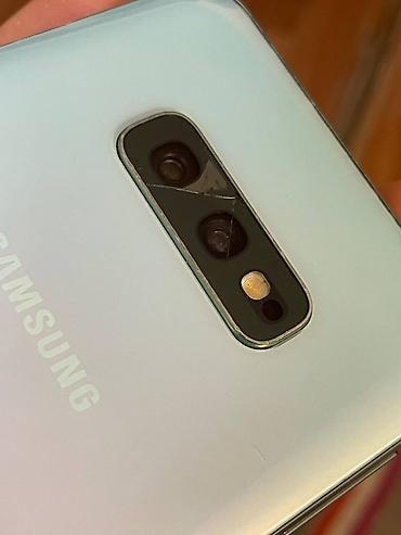 galaxy fold 2: Samsung Galaxy S10e, Б/у, 128 ГБ, цвет - Голубой, 1 SIM, 2 SIM — 4
