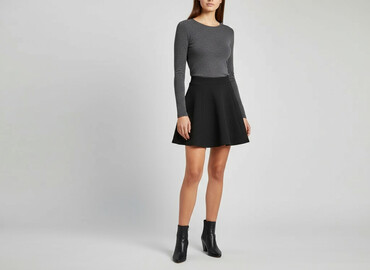 krótkie spodenki czarne z wysokim stanem: H&M Divided, Спідниця жіноча, розмір XS