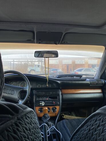 Audi: Audi 100: 1991 г., Механика, Седан — 2