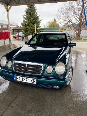 Μεταχειρισμένα Αυτοκίνητα: Mercedes-Benz E 230: 2.3 l. | 1995 έ. Λιμουζίνα