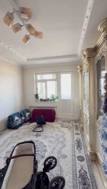 прадаю дом ак бата: 3 комнаты, 72 м², 5 этаж, Евроремонт