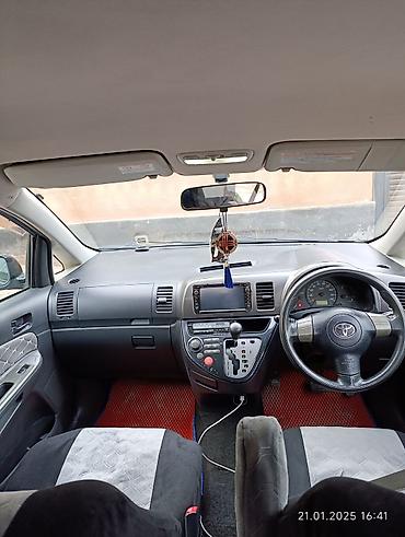 a8 d2: Toyota WISH: 2003 г., 1.8 л, Автомат, Бензин, Минивэн — 5